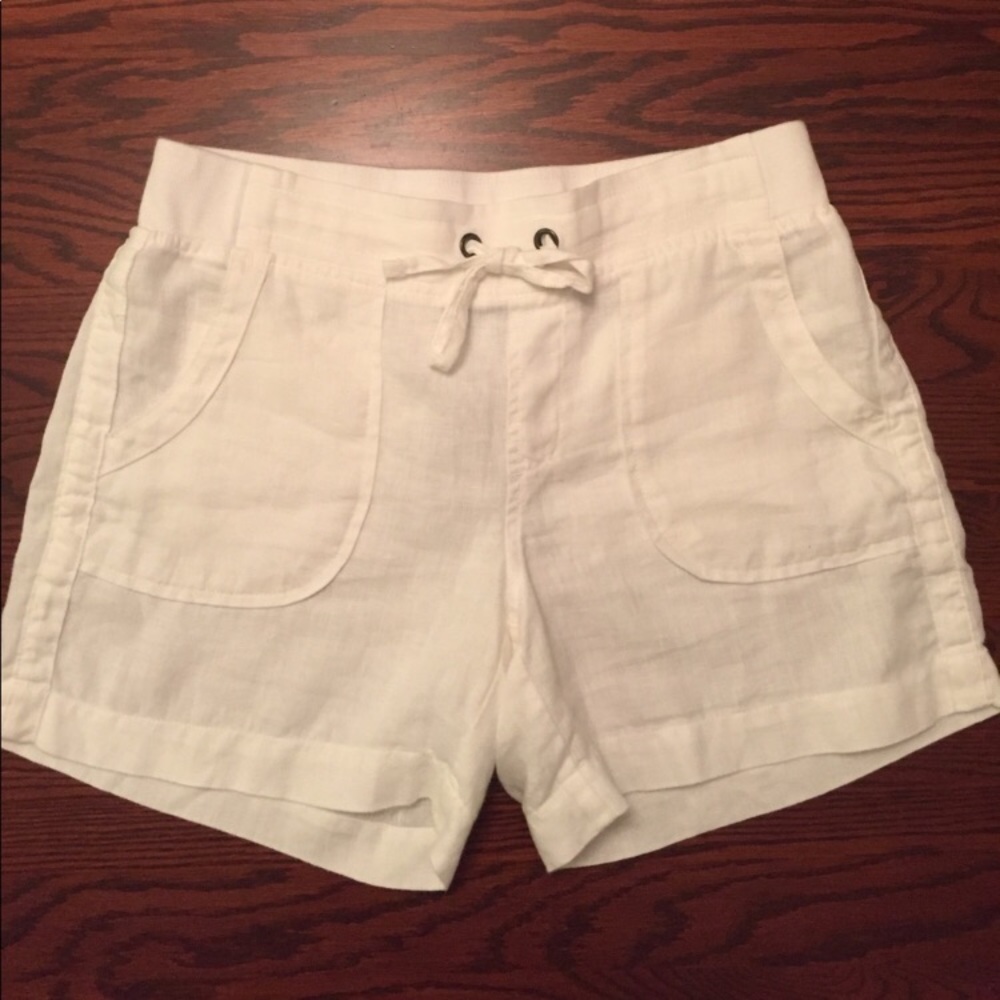 Athleta linen shorts, like new, 6